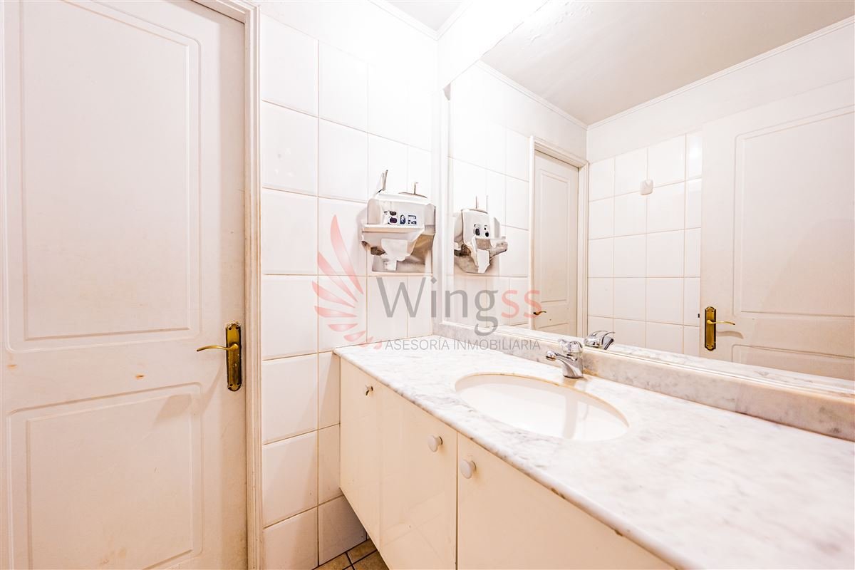 Venta Casa 4 Dormitorios Pedro Fontova Con Estacionamiento - Miniatura 5