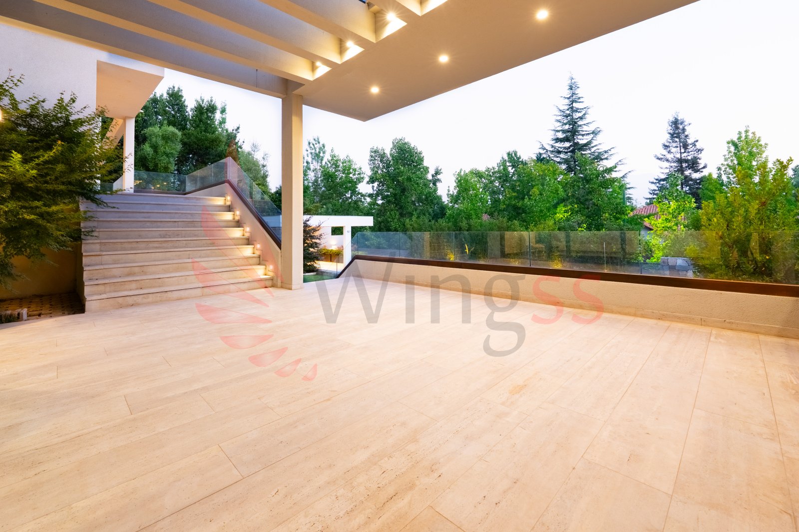 Espectacular Casa Mediterránea en 3 Niveles - Miniatura 4