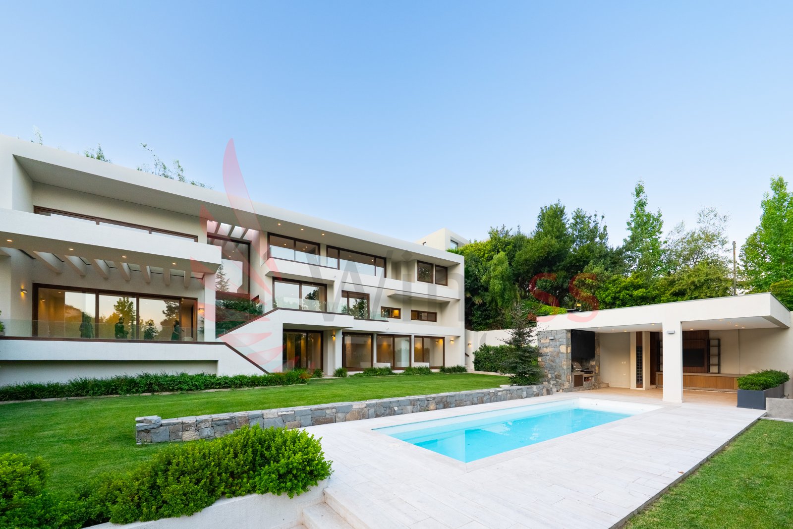 Espectacular Casa Mediterránea en 3 Niveles - Miniatura 2