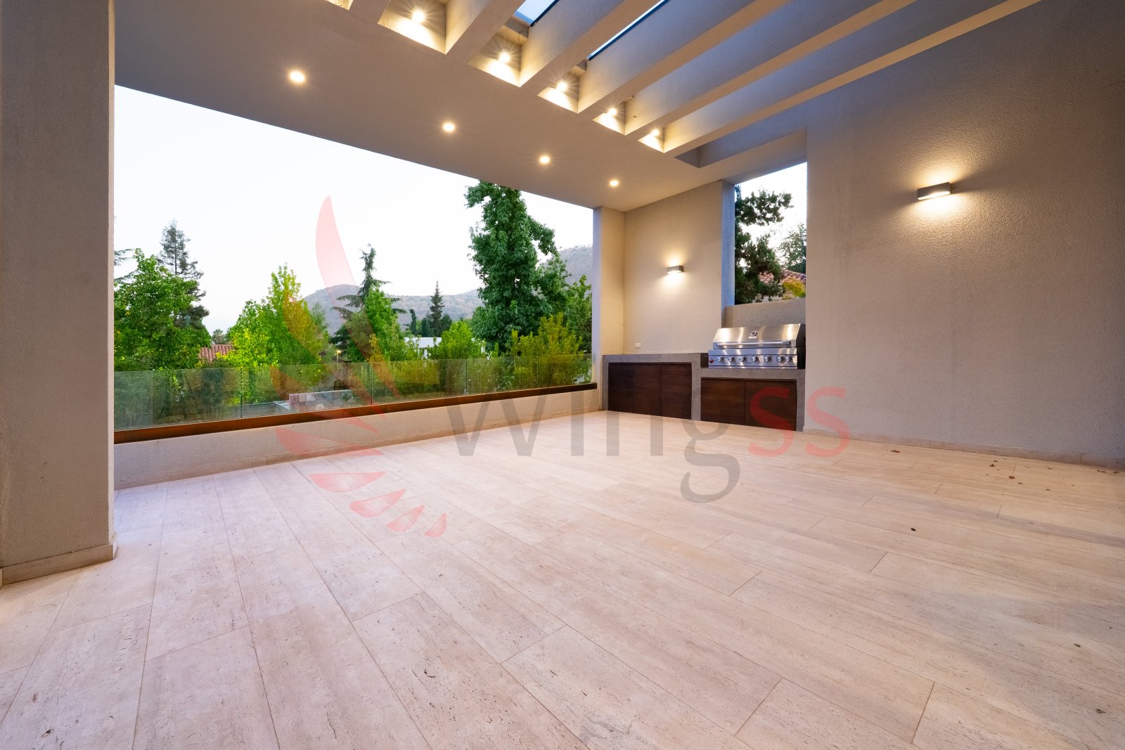 Espectacular Casa Mediterránea en 3 Niveles - Miniatura 5