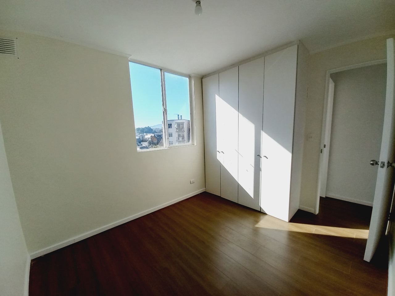 DEPARTAMENTO EN ARRIENDO BRISAS DE LA RIBERA TRES DORMITORIOS - Miniatura 6