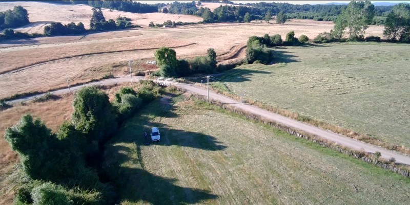 HERMOSO CAMPO PLANO DE 88 HAS EN COMUNA DE LOS LAGOS - Miniatura 3