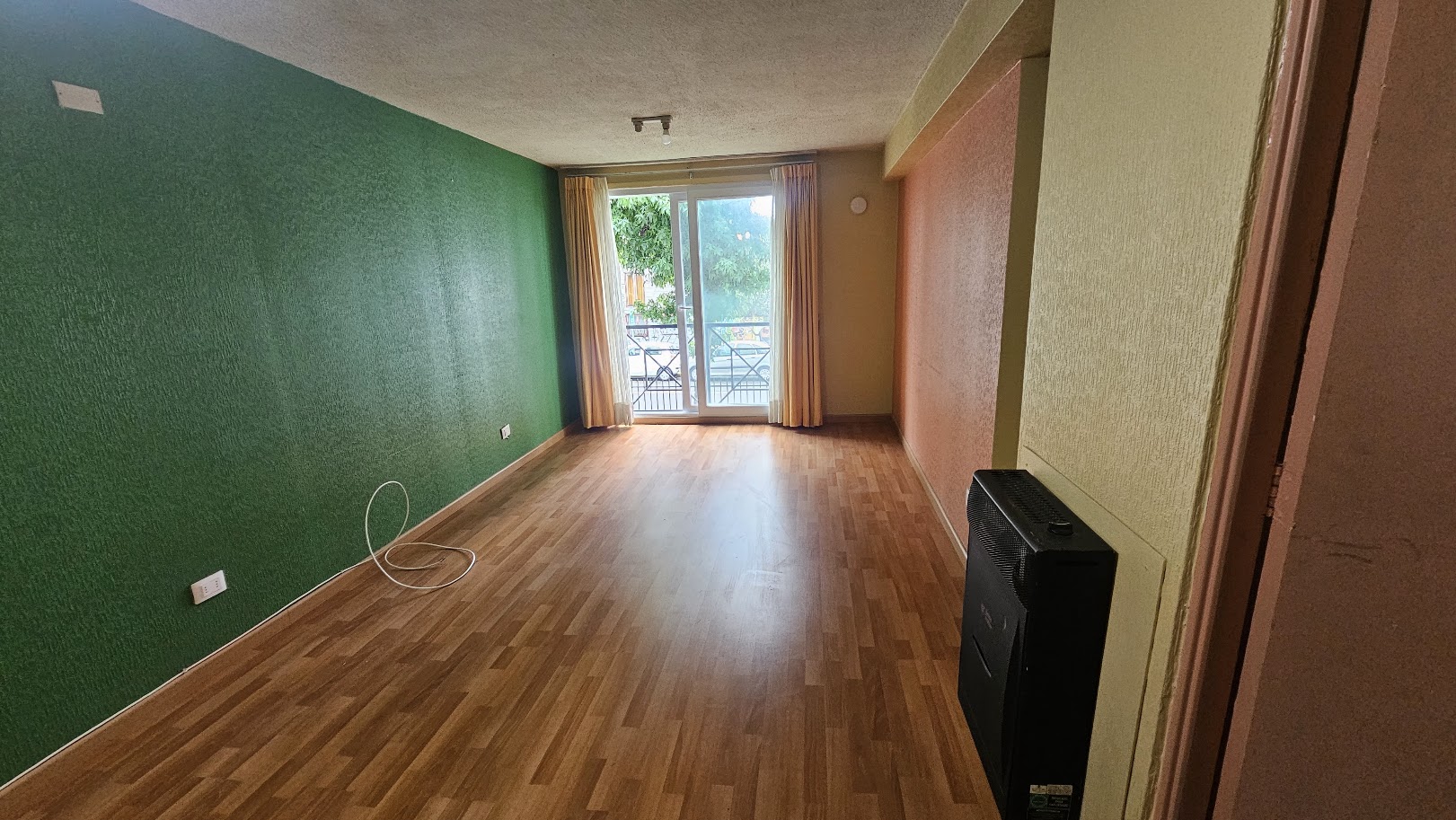 DEPTO CENTRAL 2 DORM Y 2 BAÑOS CALLE GRAL LAGOS - Miniatura 5