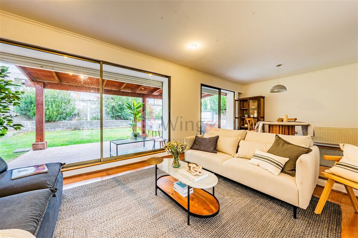 Casa Familiar Chicureo en Condominio