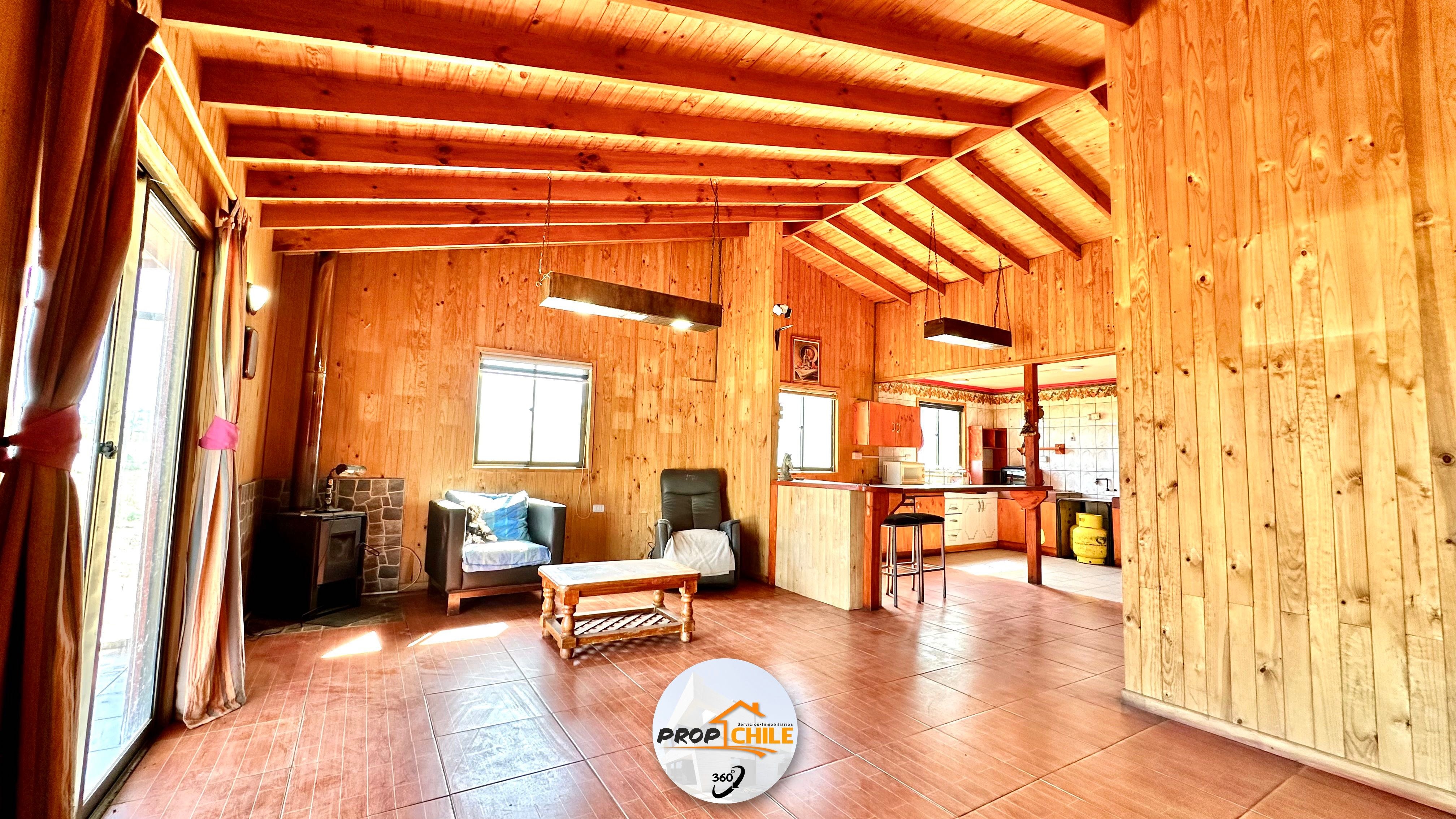 En VENTA Parcela Con Casa y Piscina.