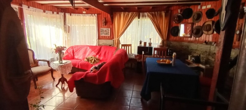 CASA EN VENTA EN MEHUIN CON CABAÑA - Miniatura 6