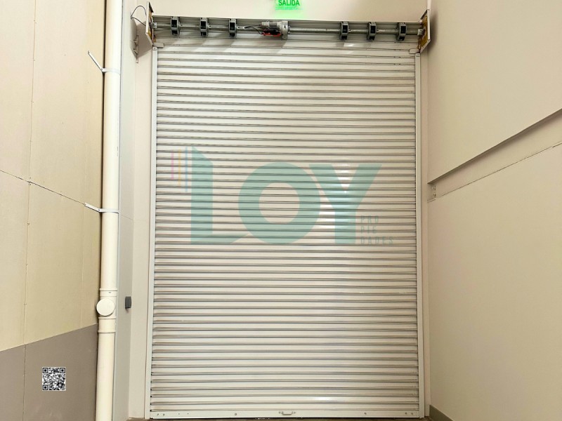 Bodega en Venta en A 1,5 Kms del la Estacion de metro Los Libertadores - Miniatura 2