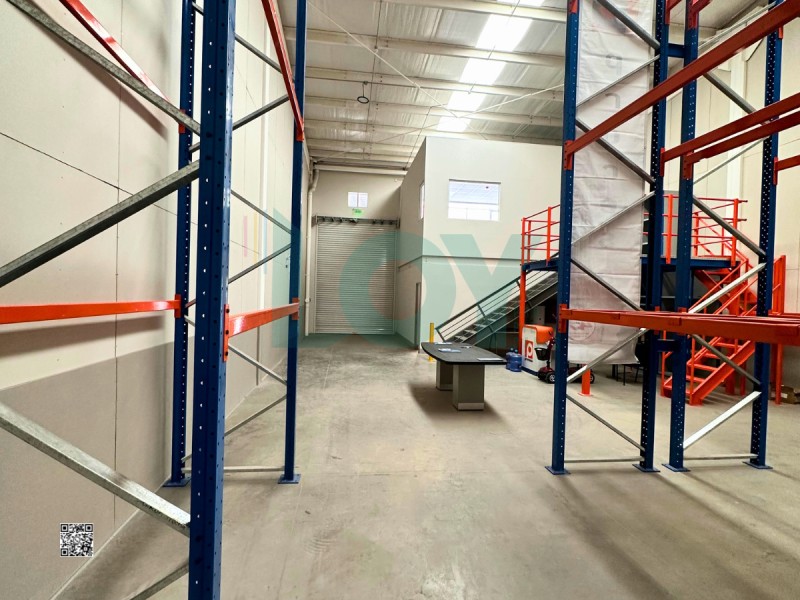 Bodega en Venta en A 1,5 Kms del la Estacion de metro Los Libertadores - Miniatura 6