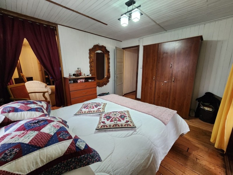 CASA ESQUINA AMPLIADA Y CON GRAN QUINCHO - Miniatura 6