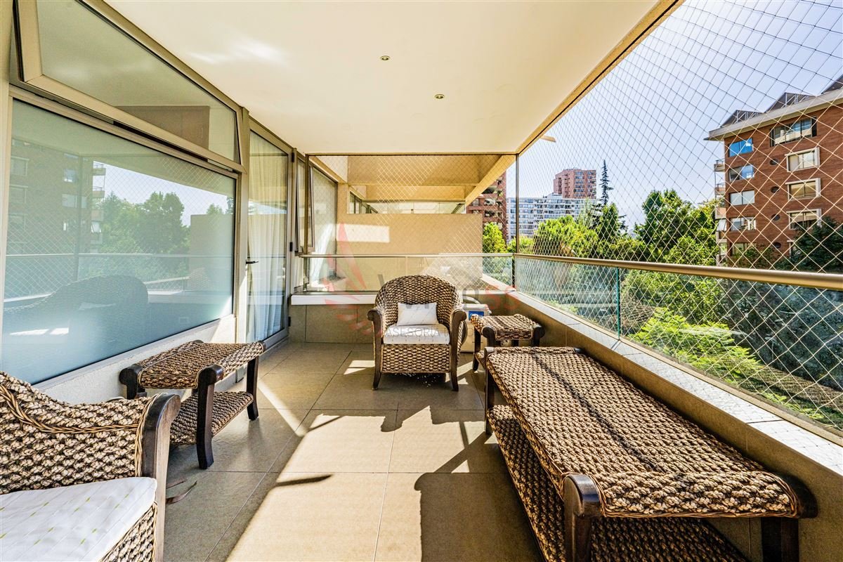 Estupendo Departamento Metro Manquehue - Apumanque