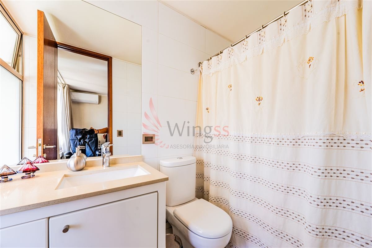 Estupendo Departamento Metro Manquehue - Apumanque - Miniatura 2