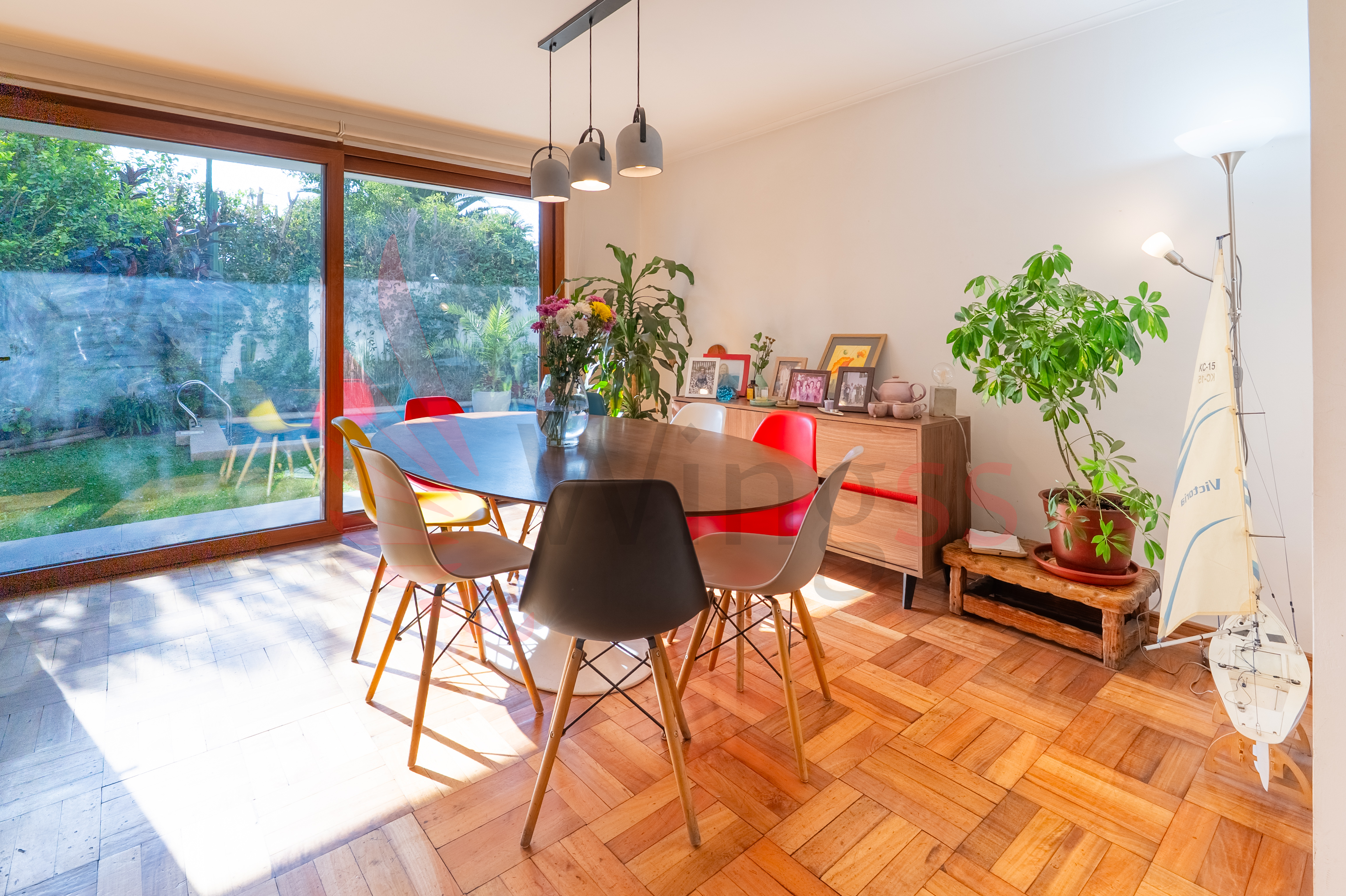 Maravillosa casa nueva de 3 pisos en lo mejor de Las Condes - Miniatura 5