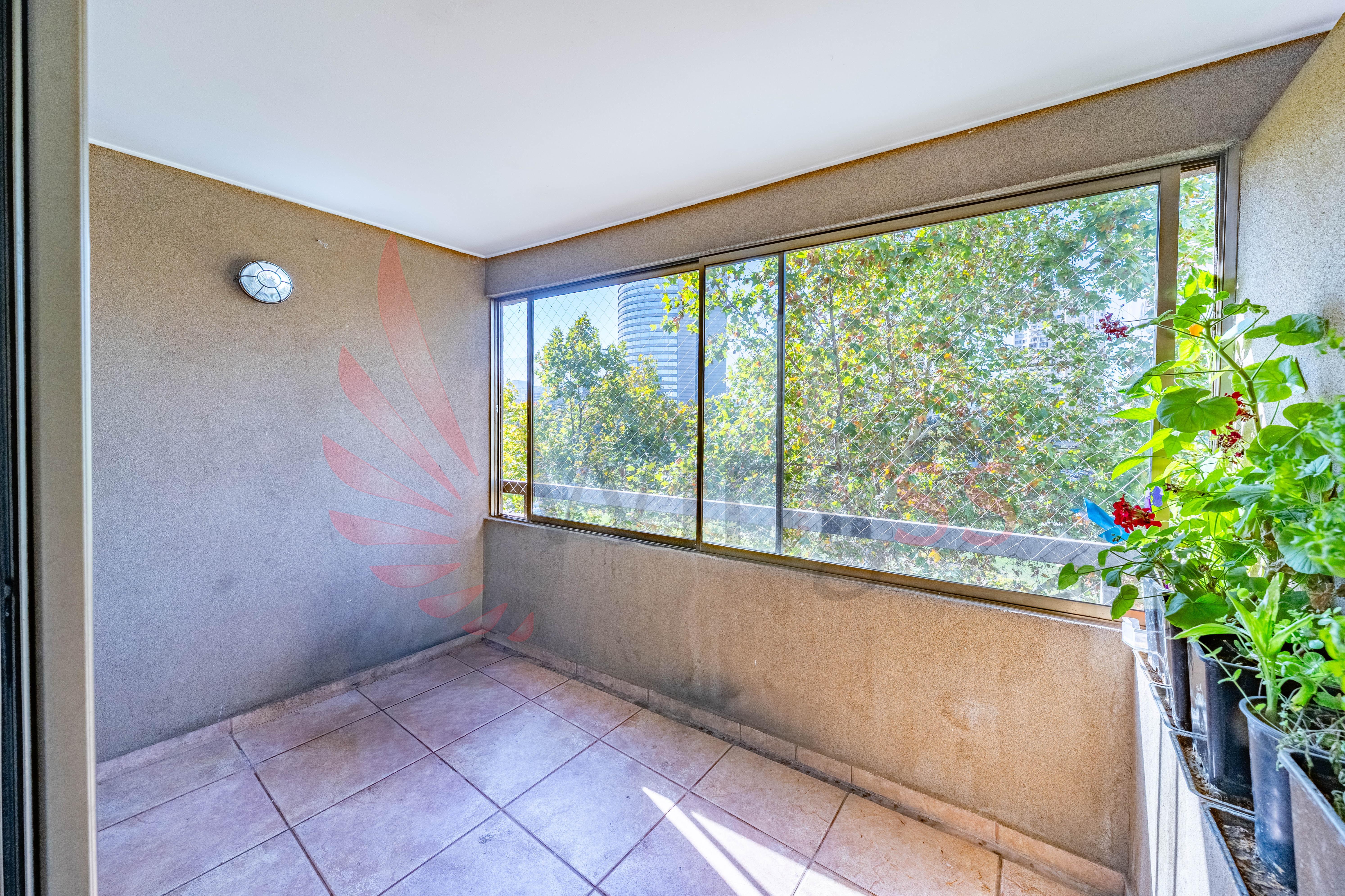 Excelente Dpto. en Vitacura con vista Privilegiada - Miniatura 5