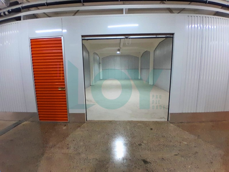 Bodega en Arriendo en Manuel Rodriguez Norte. Metro Santa Ana. Santiago Centro