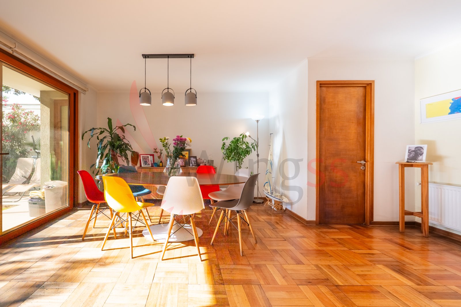 Maravillosa casa nueva de 3 pisos en lo mejor de Las Condes - Miniatura 4