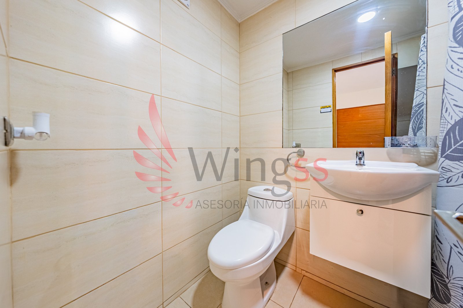 Luminosa Oficina en Excelente Ubicación - Miniatura 5