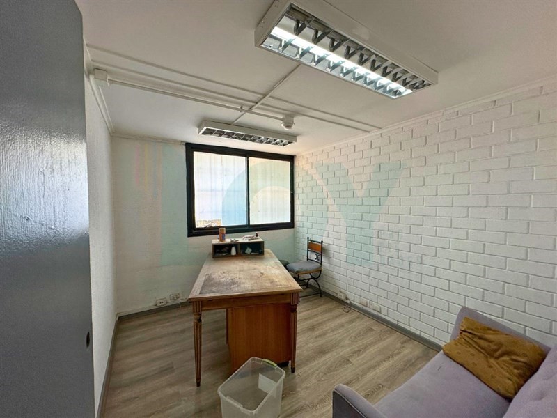 Bodega en Arriendo en A pasos de Av. Marathon. Entre Guillermo Mann y Rodrigo de Araya - Miniatura 5