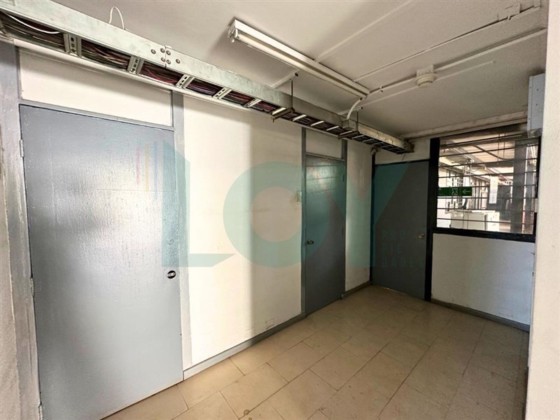 Bodega en Arriendo en A pasos de Av. Marathon. Entre Guillermo Mann y Rodrigo de Araya - Miniatura 6