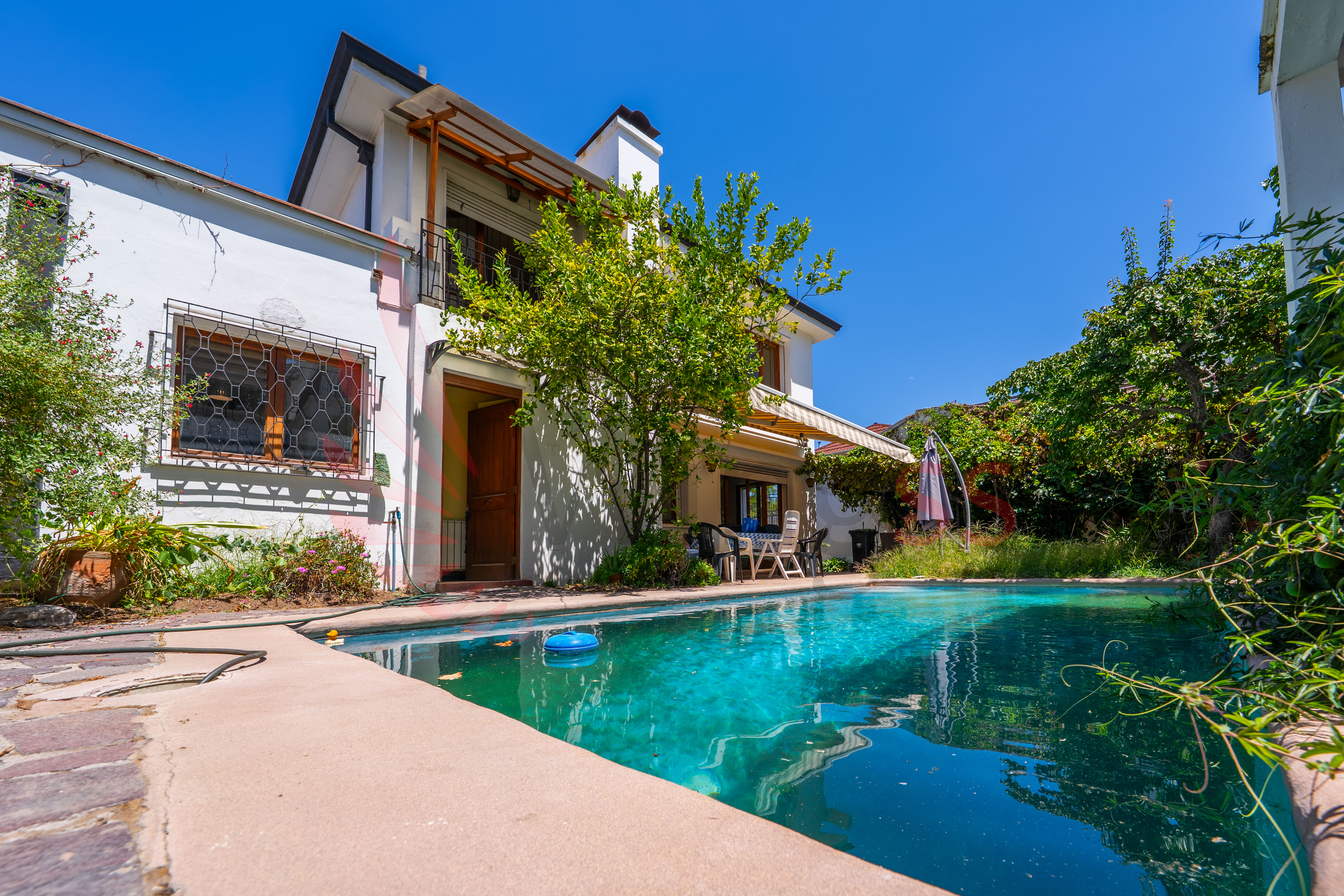 Paraíso en lo mejor de Ñuñoa con gran terreno