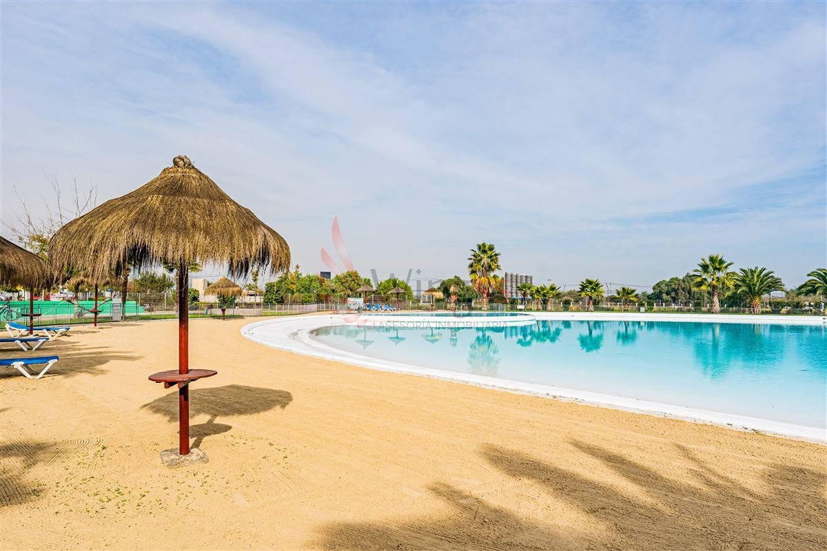 Venta Casa 3 Dormitorios Valle Grande Con Estacionamiento