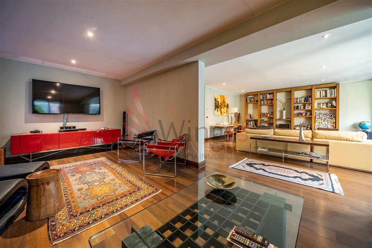 Extraordinario Tríplex con Patio y Piscina Privado - Miniatura 6