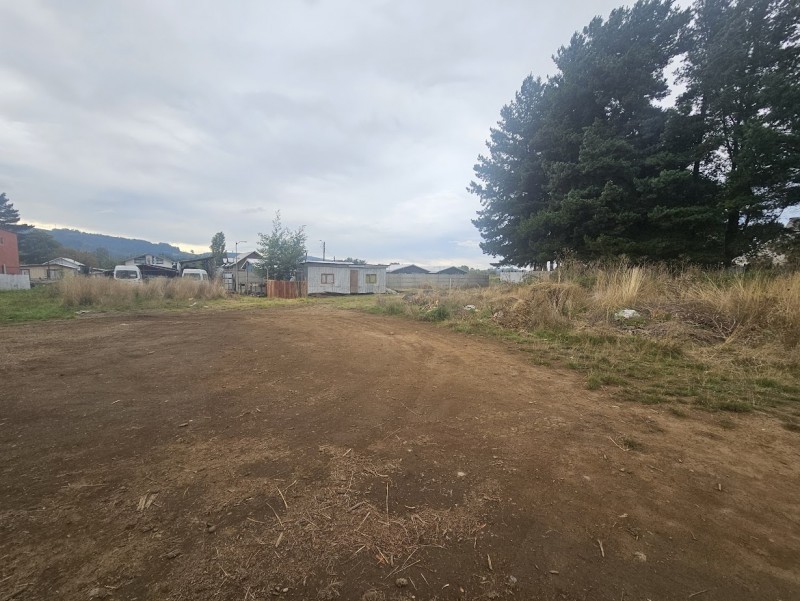 AMPLIO TERRENO DE CASI MEDIA HECTAREA PAILLACO CENTRAL - Miniatura 4