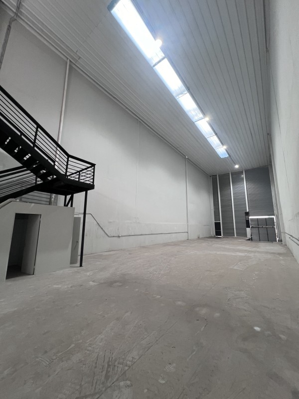 Bodega en Arriendo en Pdte Jorge Alessandri Rodríguez 8000000 - Miniatura 5