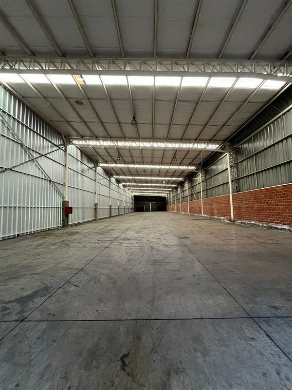 Bodega en Arriendo en Av La Vara y Ruta 5 - Miniatura 2