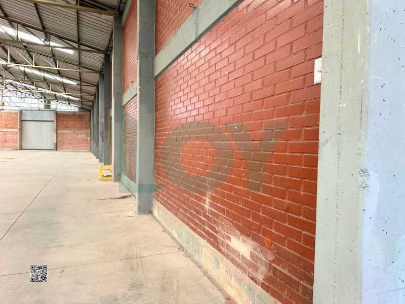 Industrial en Arriendo en Laguna Sur con Vespucio Norte - Miniatura 2