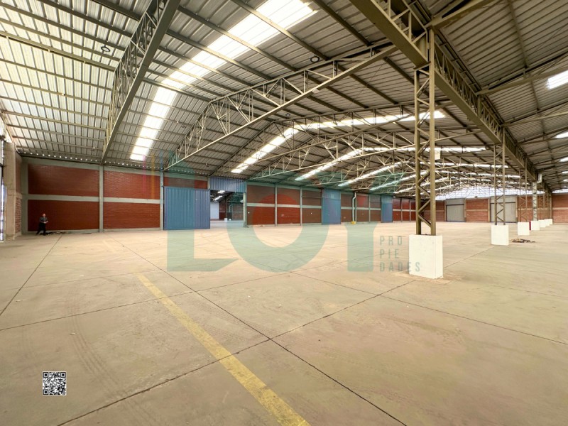 Industrial en Arriendo en Laguna Sur con Vespucio Norte - Miniatura 3