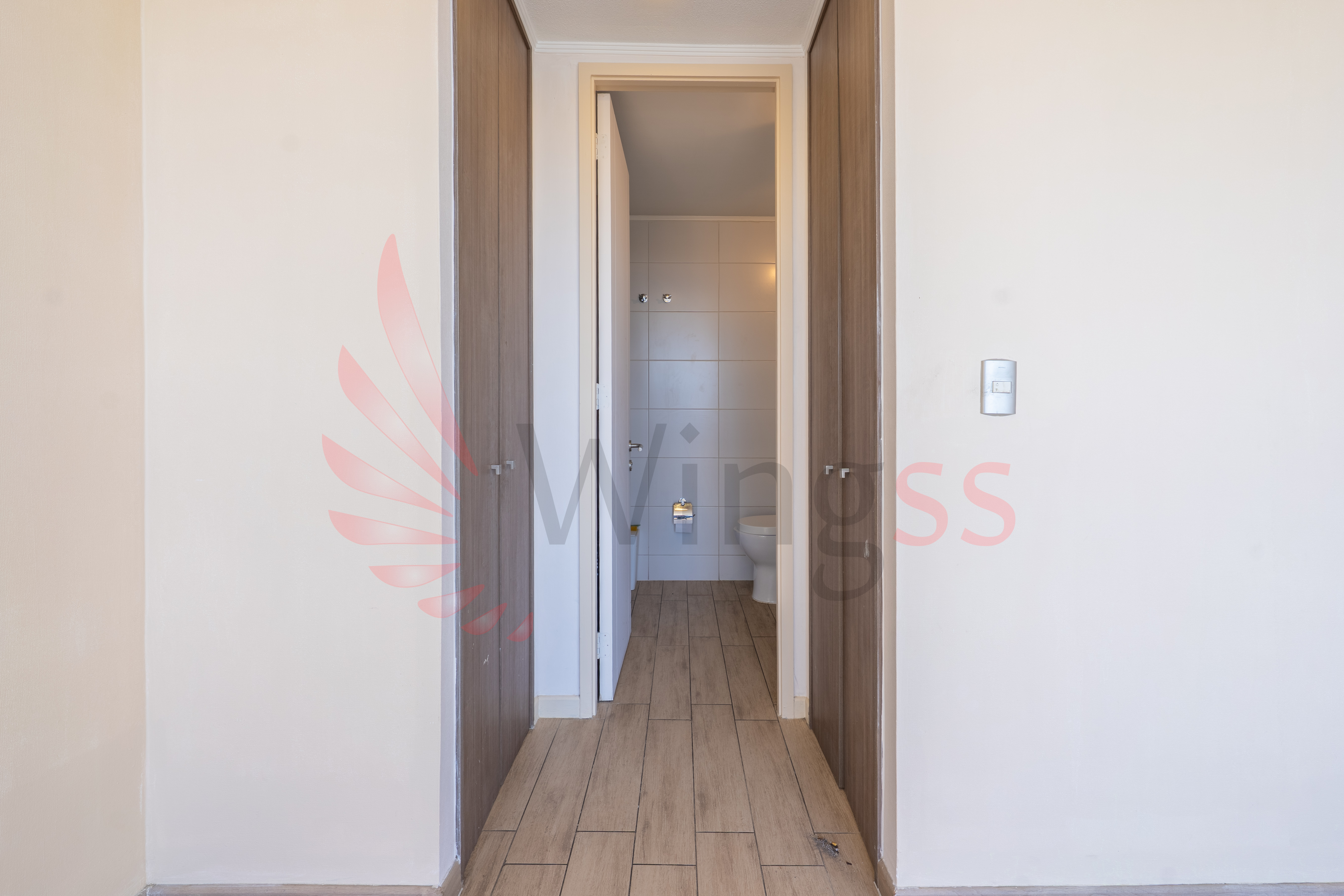 Inversión Segura: Estudio Bien Ubicado en Santiago Centro  - Miniatura 3