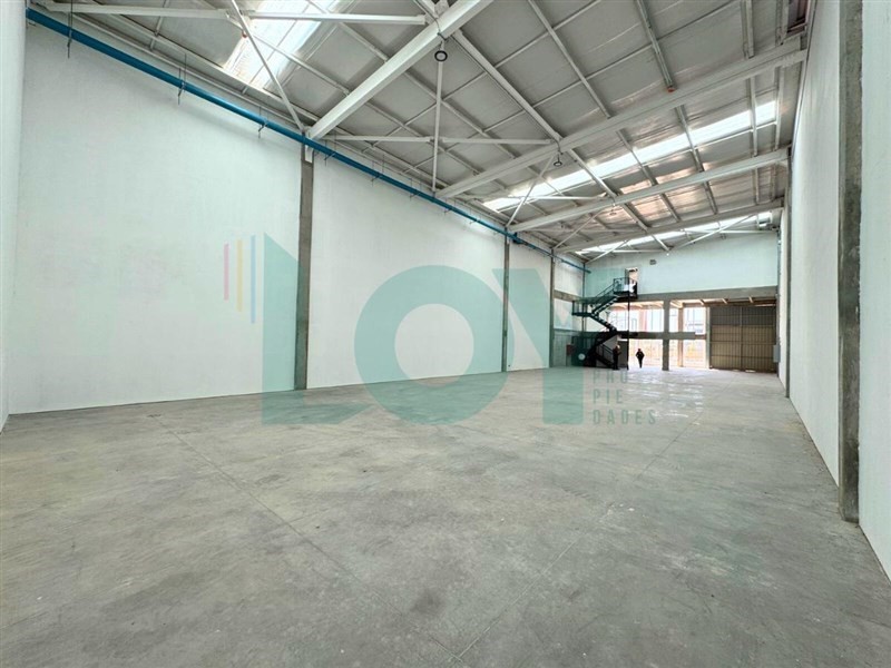 Bodega en Arriendo en Panamericana Norte con Radial Nororiente, Lampa