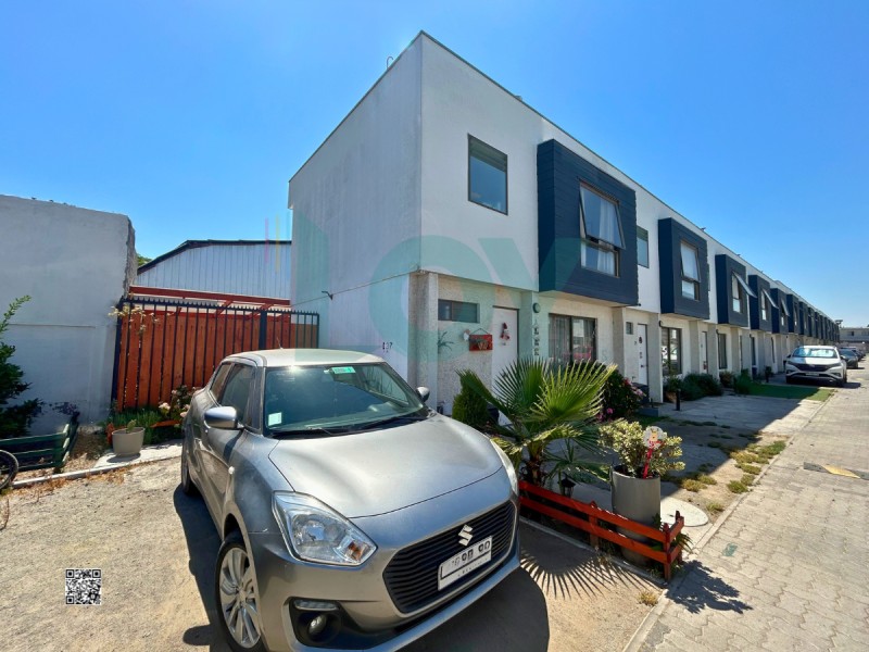 Casa en Venta en Vicuña Rozas con Radal del Obispo Francisco Anabalón