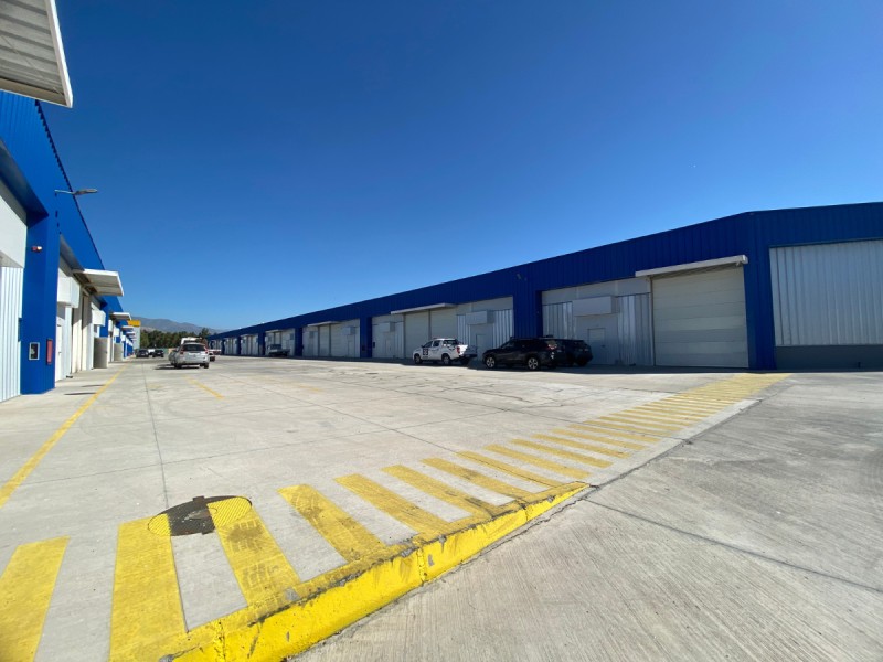 Bodega en Arriendo en salida directa a 2 minutos de la ruta 68 Sector Noviciado - Miniatura 2