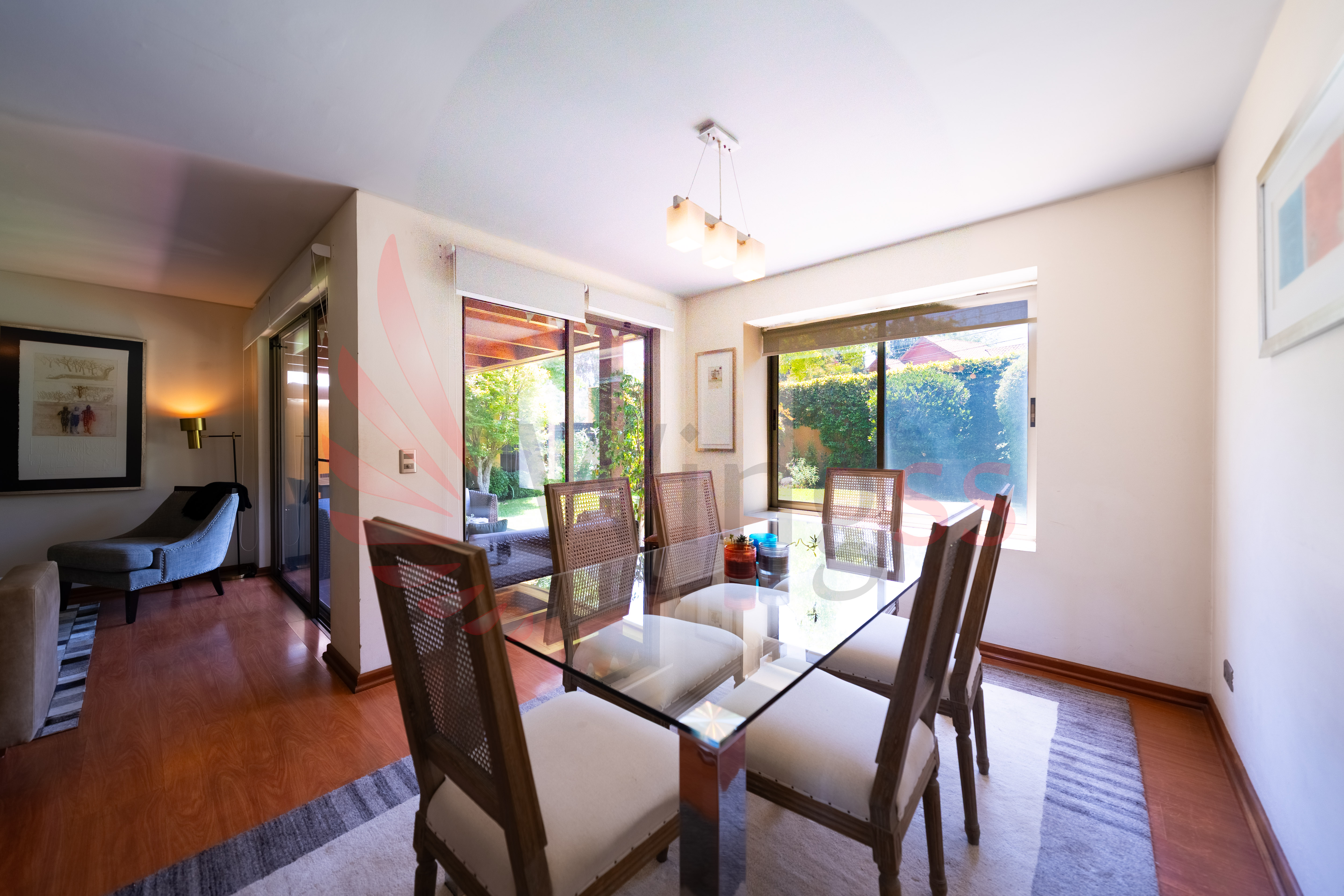 Elegancia en La Reina Alta, Casa en Condominio con Doble Altura, Subterráneo y Piscina - Miniatura 6