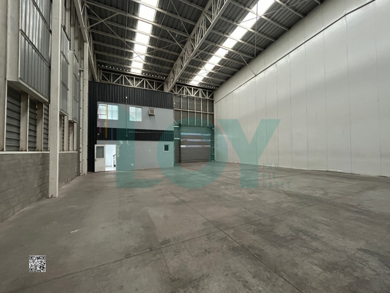 Bodega en Arriendo en Salida Panamericana Norte con Av. La Montaña. Sector Parque Aeropuerto - Miniatura 2