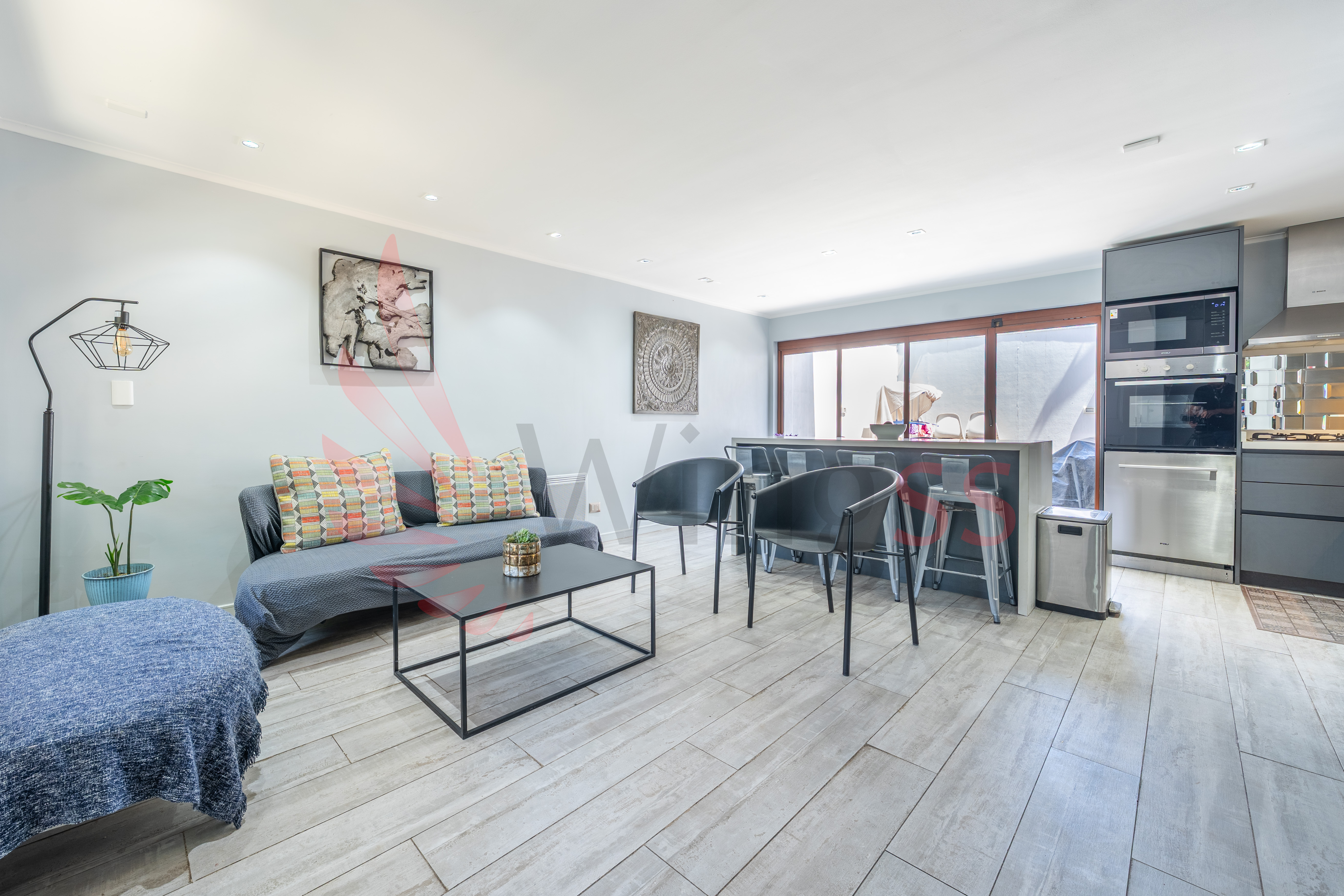 Casa contemporánea en sector consolidado de Las Condes - Miniatura 3