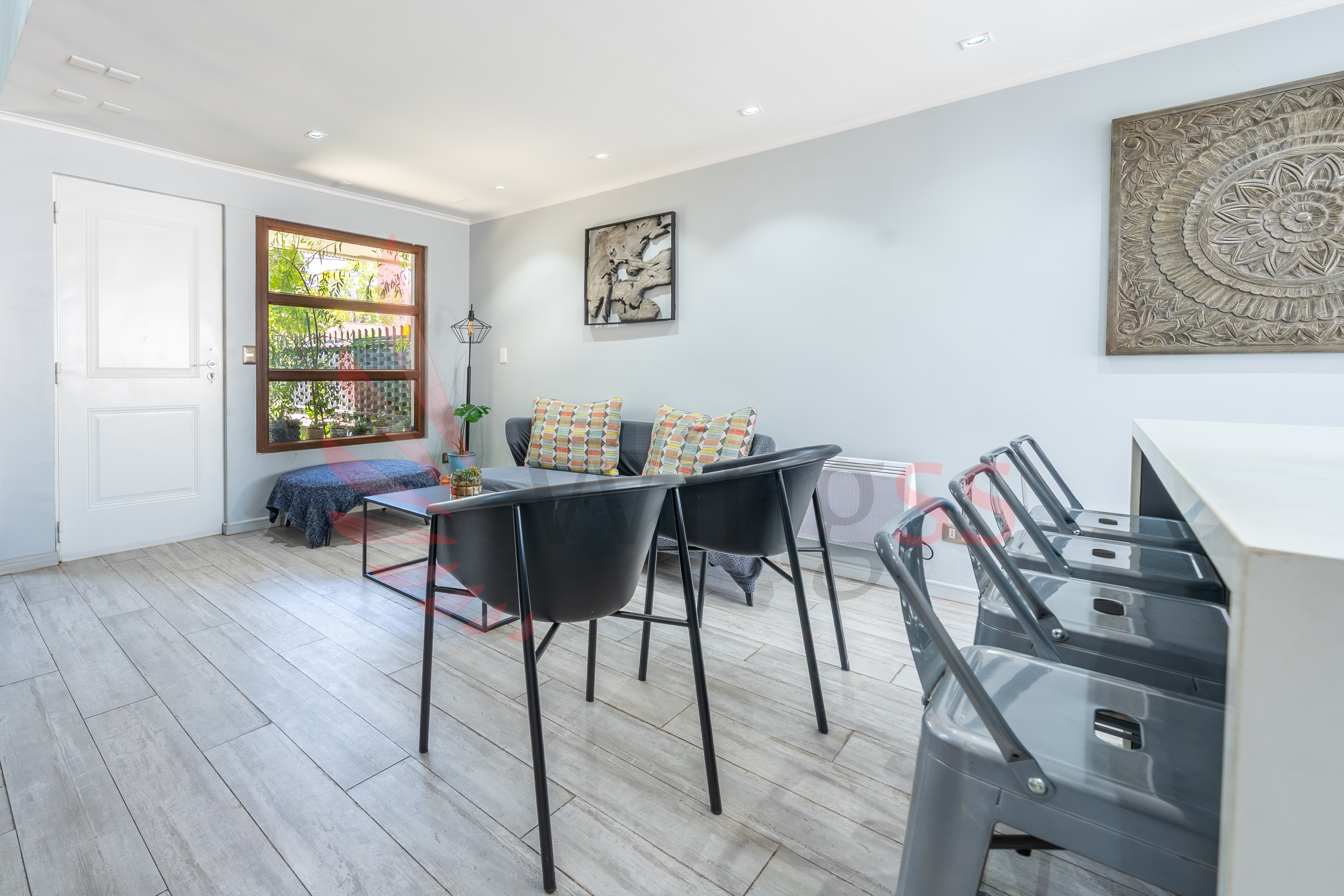 Casa contemporánea en sector consolidado de Las Condes - Miniatura 4