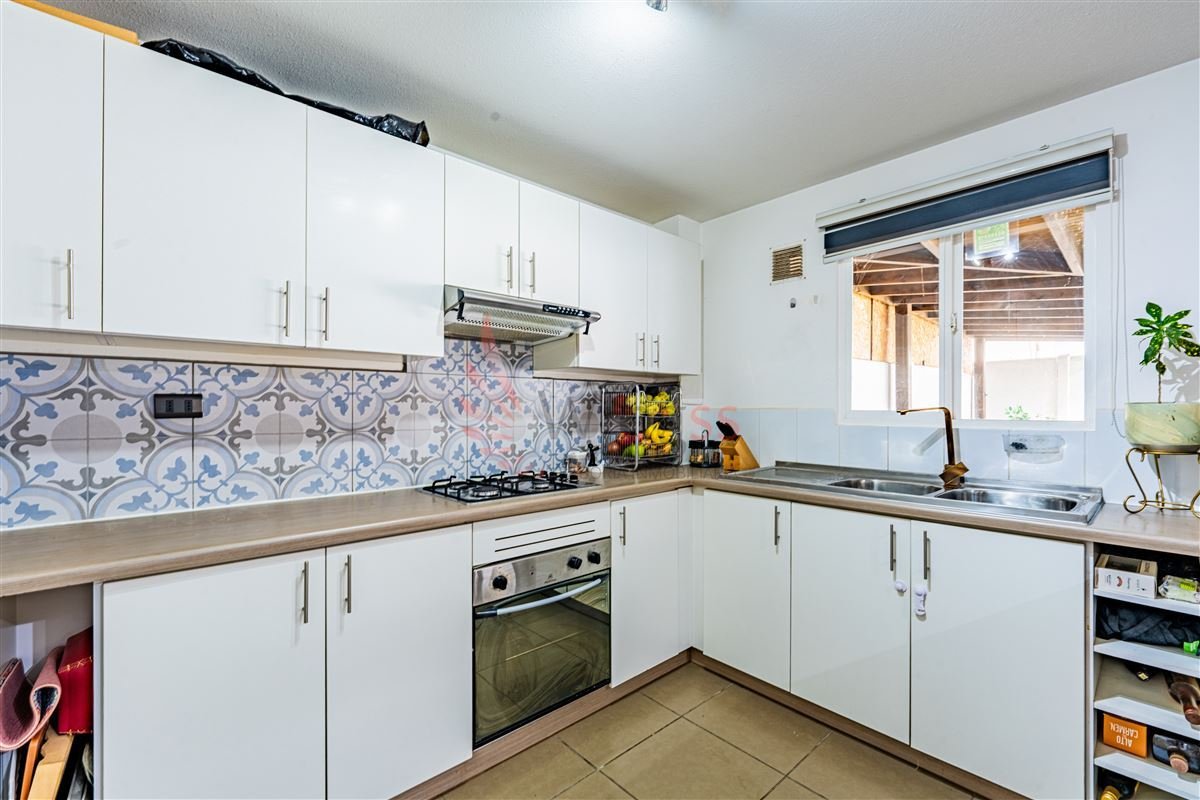 Venta Casa 3 Dormitorios Valle Grande Con Estacionamiento - Miniatura 2