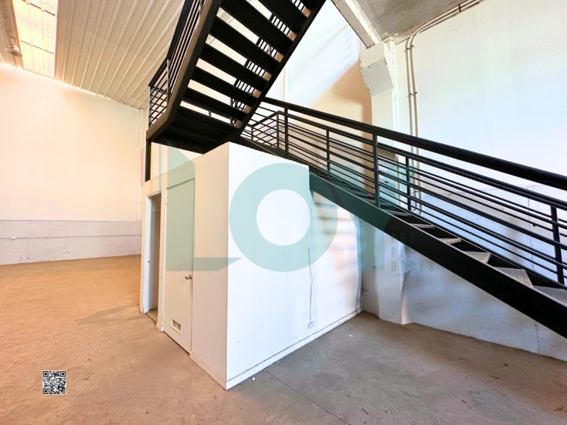 Bodega en Arriendo en Av. El Retiro con Américo Vespucio Express - Miniatura 3