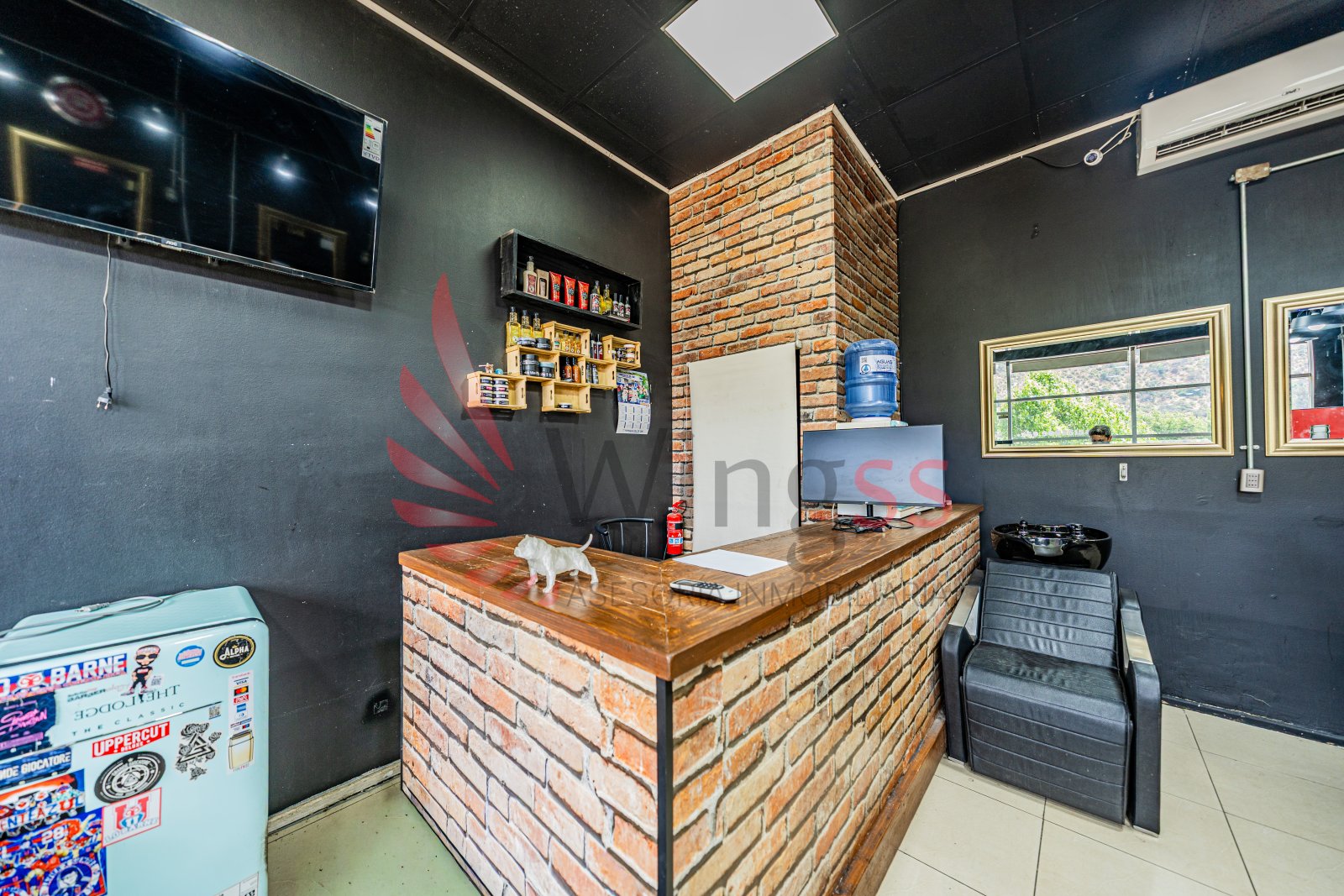 Local Comercial - Negocio Operativo de Barberia - Miniatura 3