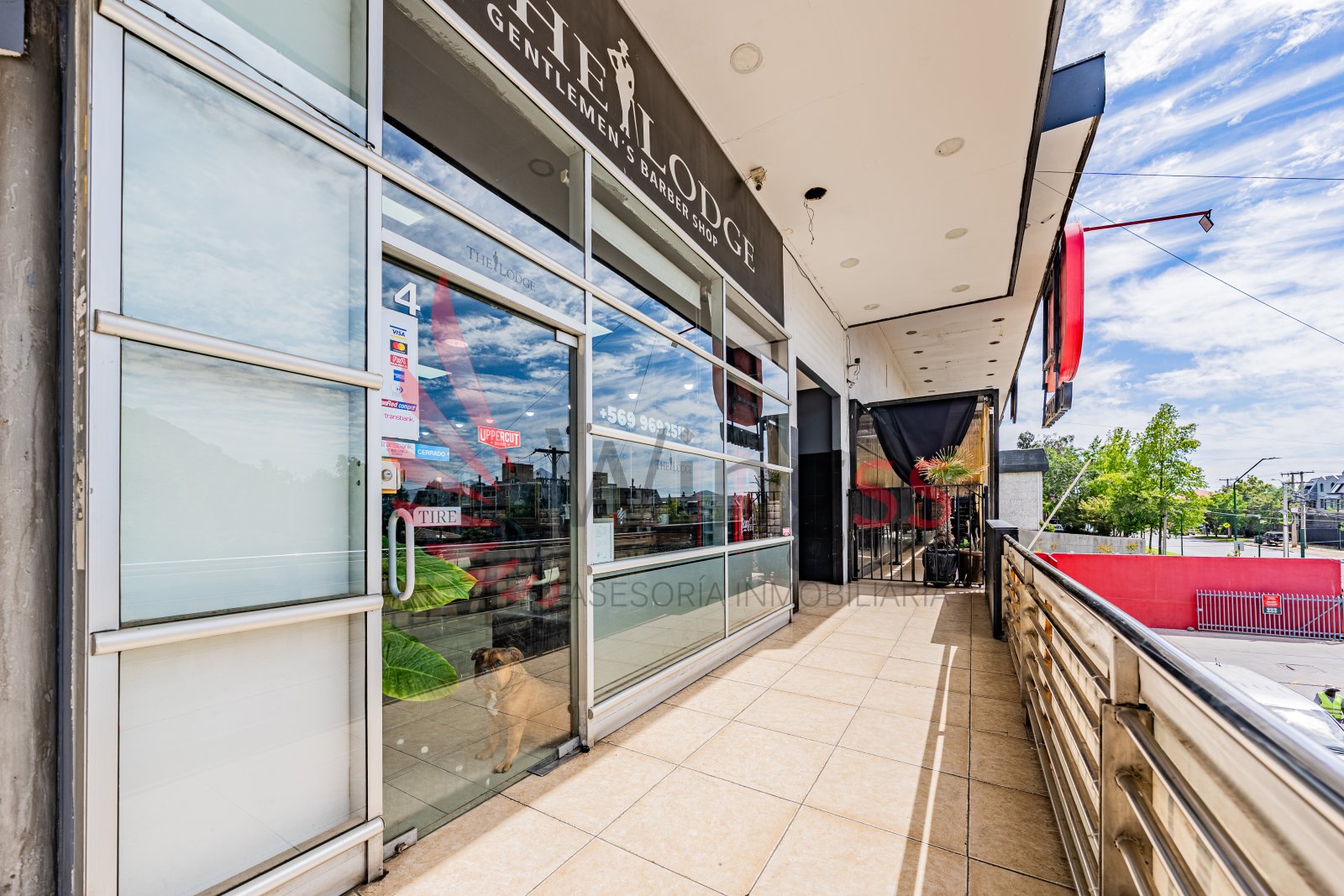 Local Comercial - Negocio Operativo de Barberia - Miniatura 6