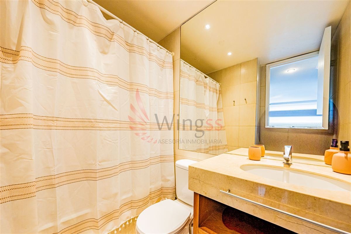 Departamento En Venta De 1 Dorm. En Las Condes - Miniatura 3