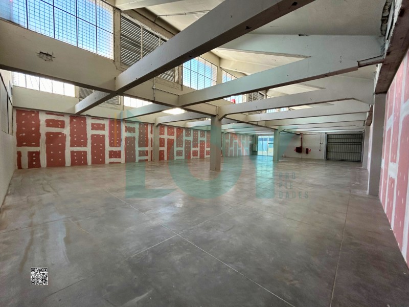 Bodega en Arriendo en Panamericana Norte con Costanera Norte