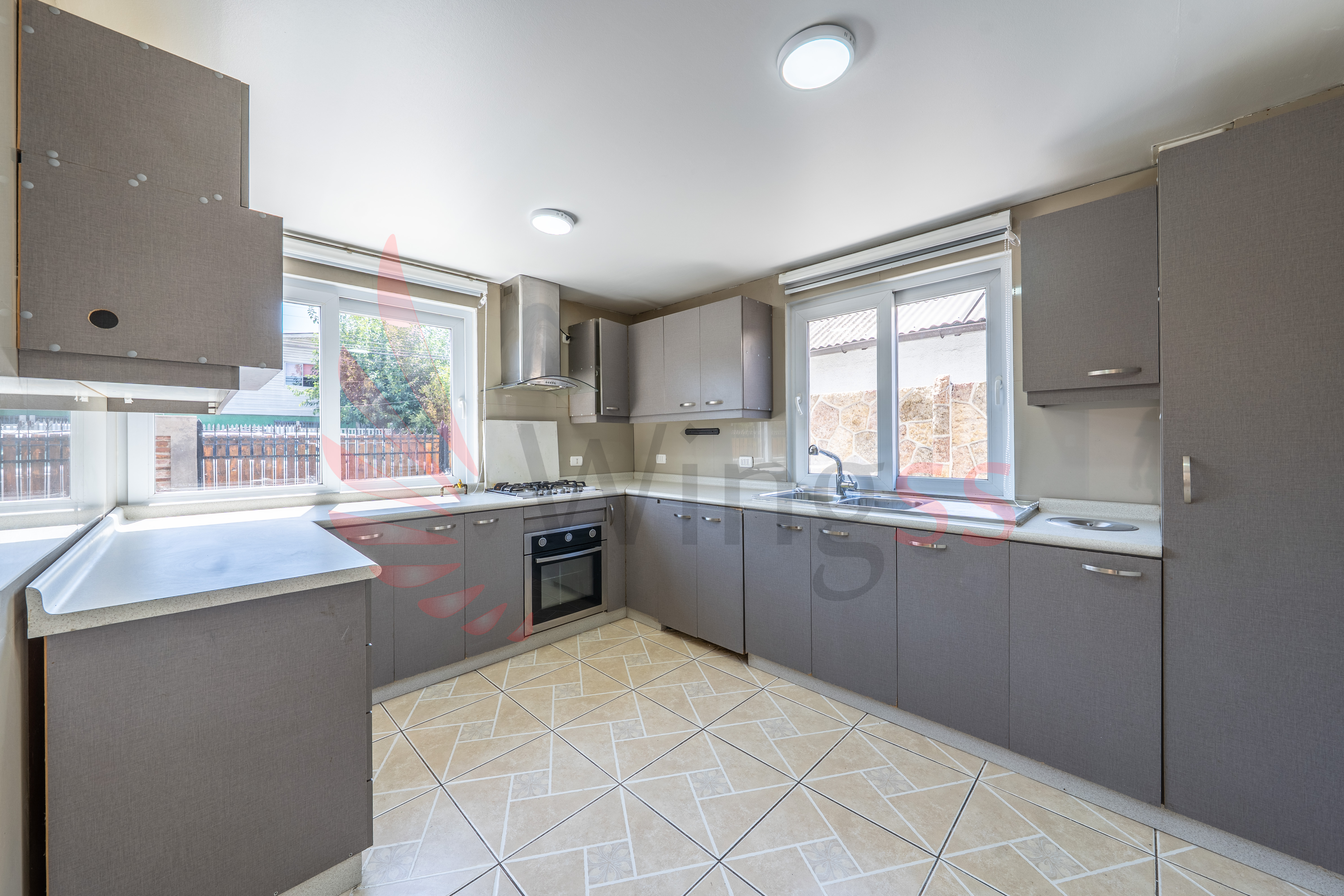 Casa familiar remodelada en arriendo en La Florida - Miniatura 4