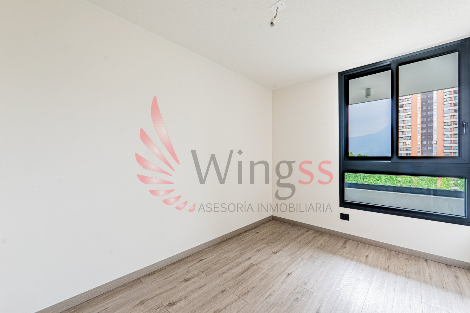 Moderno a estrenar Las Condes - Miniatura 3