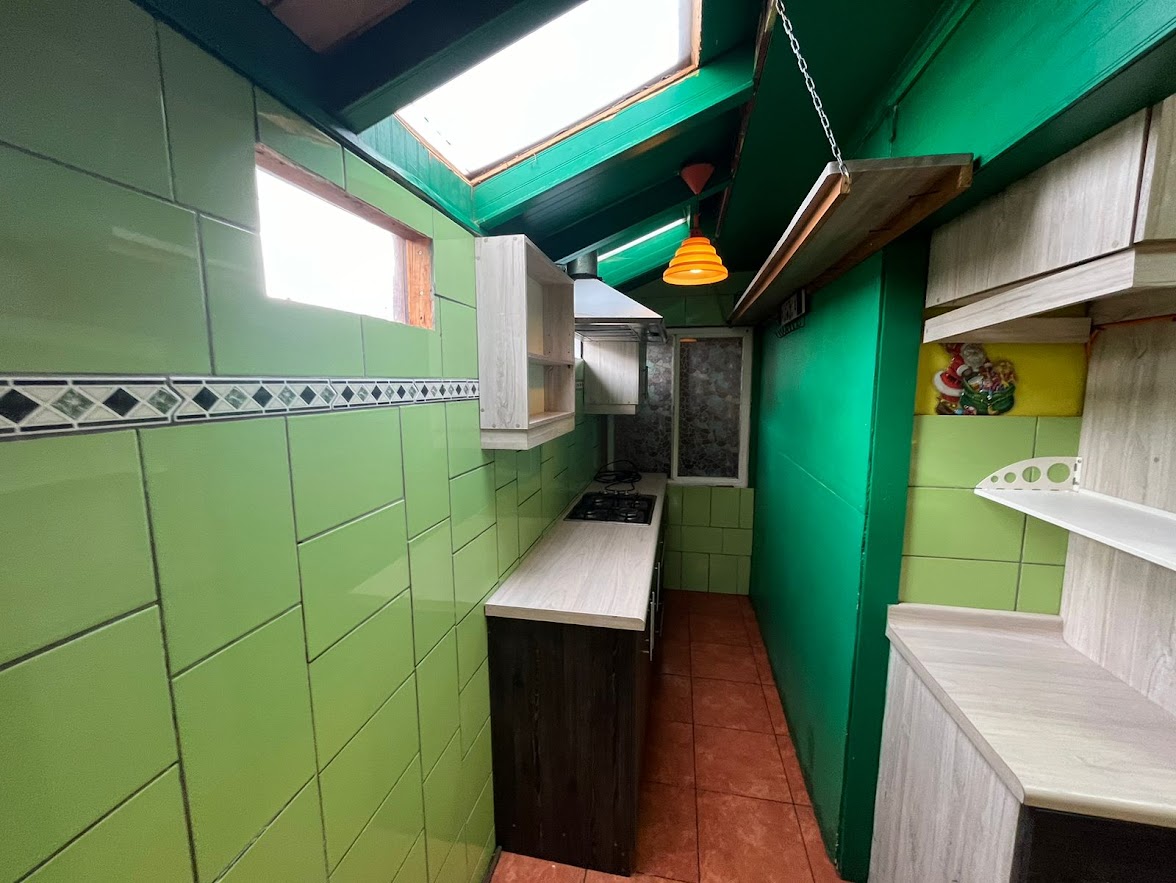 AMPLIA CASA ESQUINA VILLA GALILEA - Miniatura 5