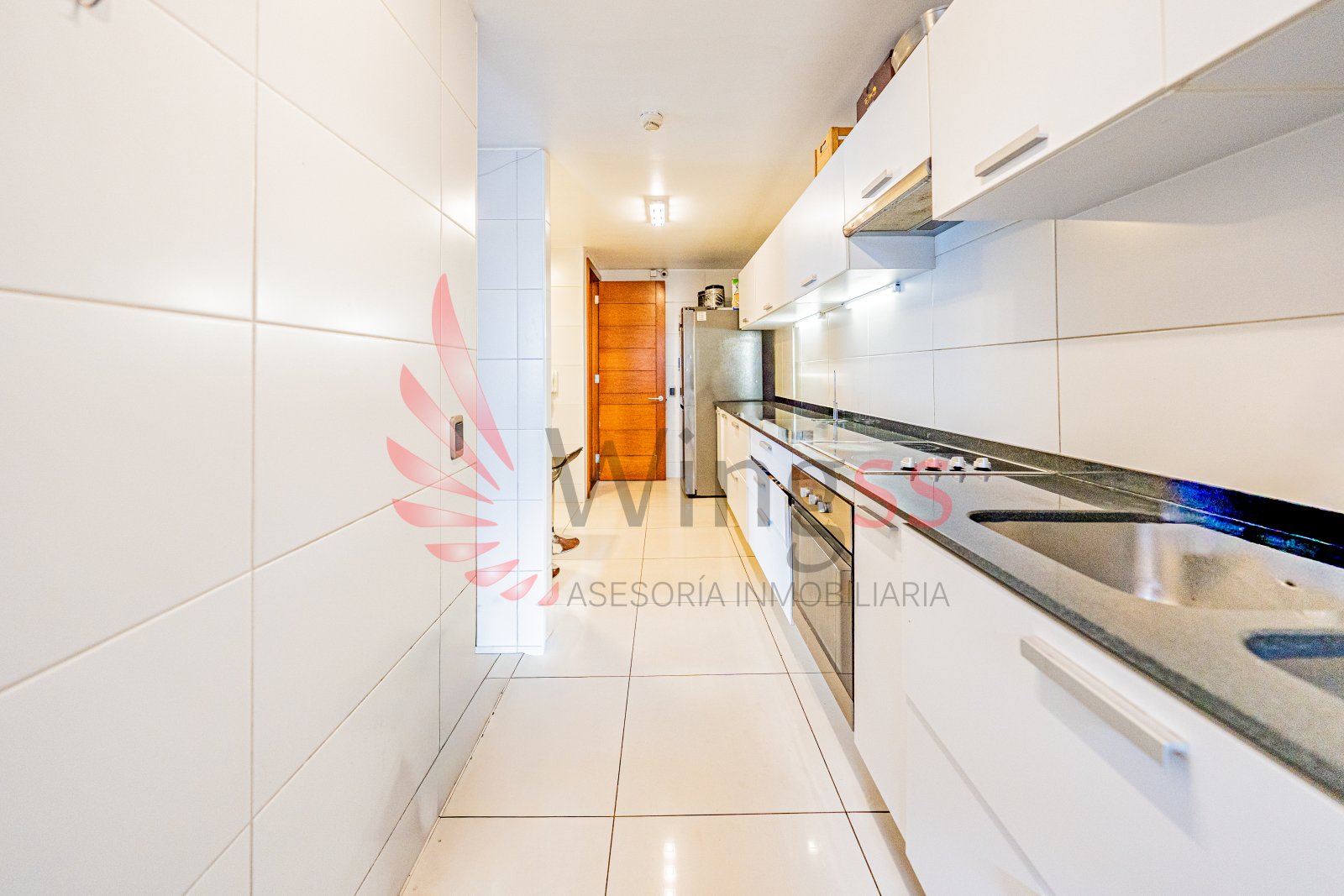 Exclusivo Depto Kennedy Frente Nueva Estación Metro - Miniatura 2