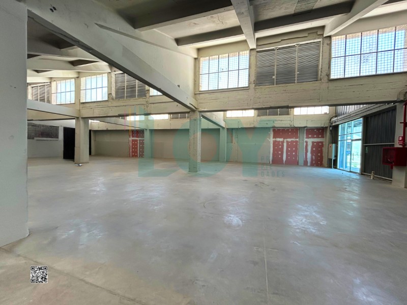 Bodega en Arriendo en Panamericana Norte con Costanera Norte