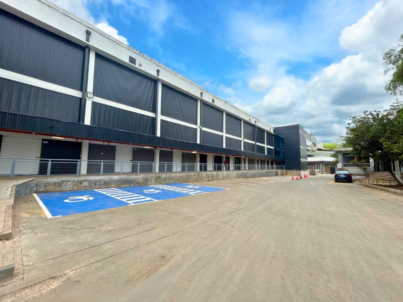 Bodega en Arriendo en Panamericana Norte con Costanera Norte - Miniatura 3